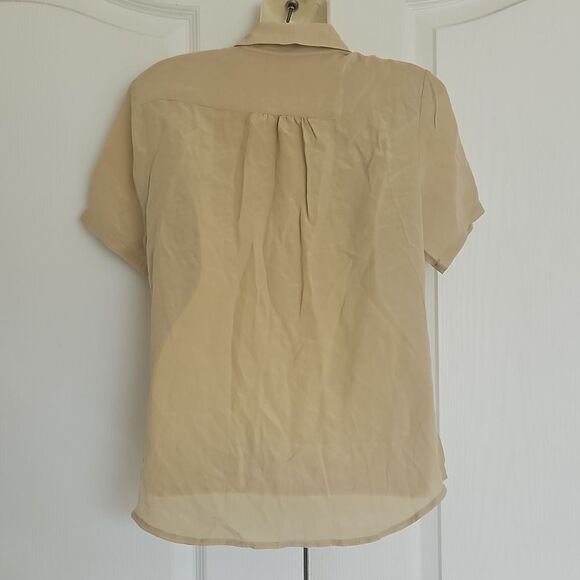 Banana Republic 100% Silk Short Sleeves Top Champagne XS - Picture 3 of 16